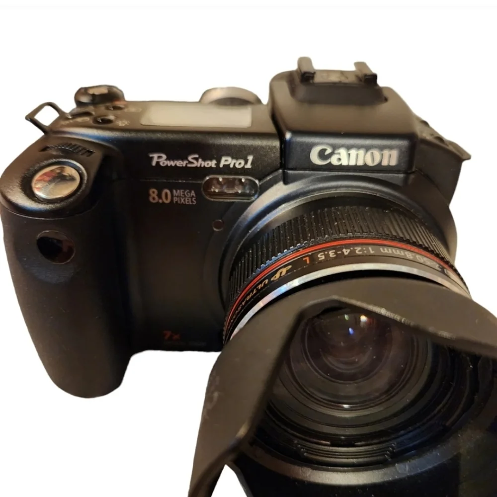 Canon Power Shot Pro 1 8.0 MP 7x Optical Zoom Camera With Accessories Black